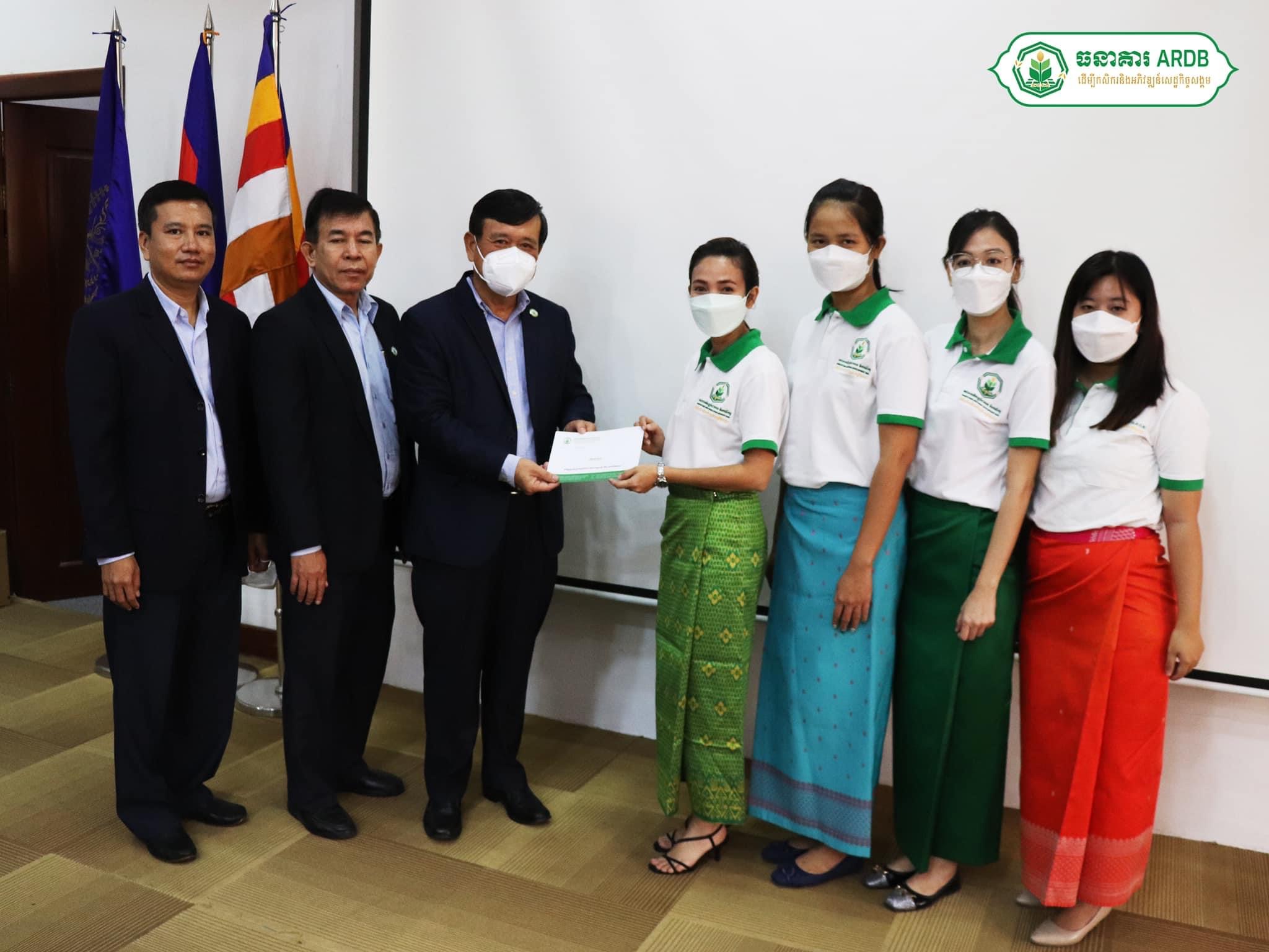 57274EC3-EEE5-40A8-9EDE-5D177C633EC3