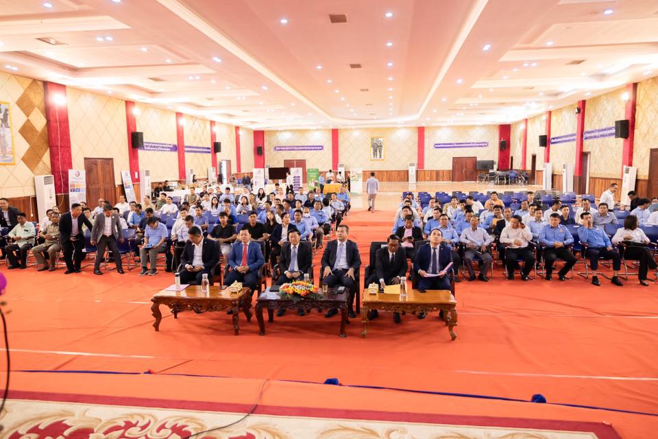 ឯកឧត្តមបណ្ឌិត កៅ ថាច អញ្ជើញថ្លែងសន្ទរកថាបើកនឹងធ្វើជាវាគ្មិន ក្នុងកម្មវិធីសិក្ខាសាលាស្តីពីកាលានុវត្តភាព និងទិសដៅវិនិយោគសម្រាប់អនាគត