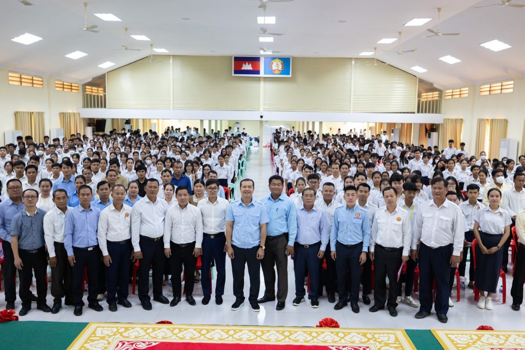 ឯកឧត្តមបណ្ឌិត​ កៅ​ ថាច៖  «ការសិក្សារៀនសូត្រគឺជាការផ្តល់អំណាចអោយខ្លួនឯង​ ដូច្នេះត្រូវស្រឡាញ់​ និងផ្តល់តម្លៃខ្ពស់ដល់ការសិក្សា​ ទេីបមានអនាគតដ៏ត្រចះត្រចង់​ បេីទោះបីជាការសិក្សានេះ​ ជាដំណេីការដ៏វែងឆ្ងាយ​ និងប្រកបដោយការឈឺចាប់ក៏ដោយ។»