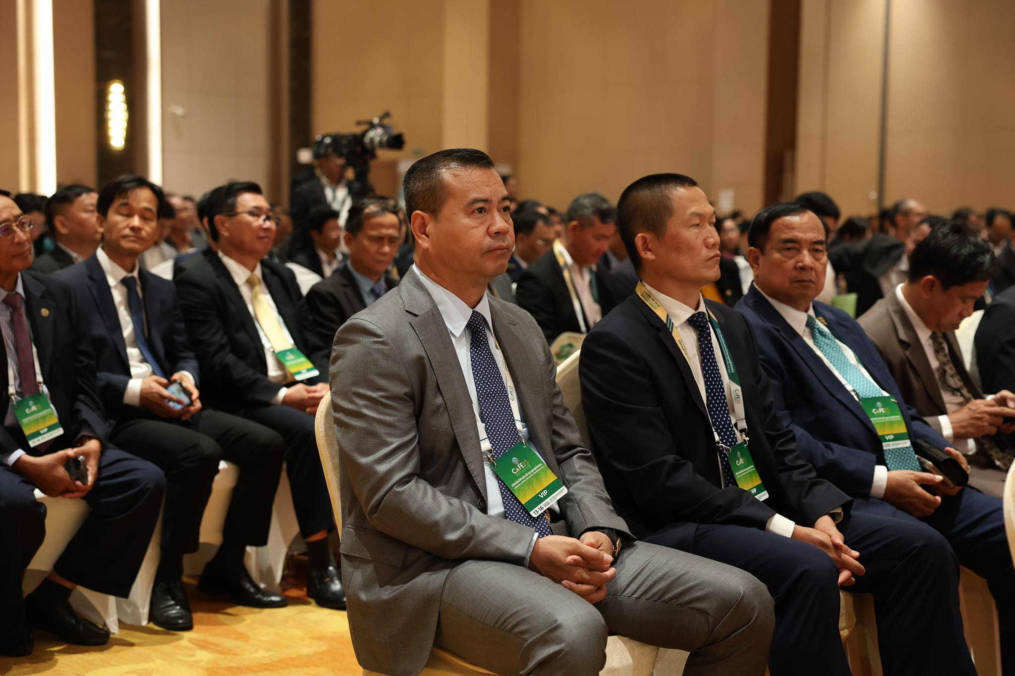 ឯកឧត្តមបណ្ឌិត កៅ ថាច អគ្គនាយកធនាគារ ARDB និងសហការីអញ្ជើញចូលរួមក្នុងវេទិកា និងពិព័រណ៍កសិកម្មឆ្នាំ២០២៥