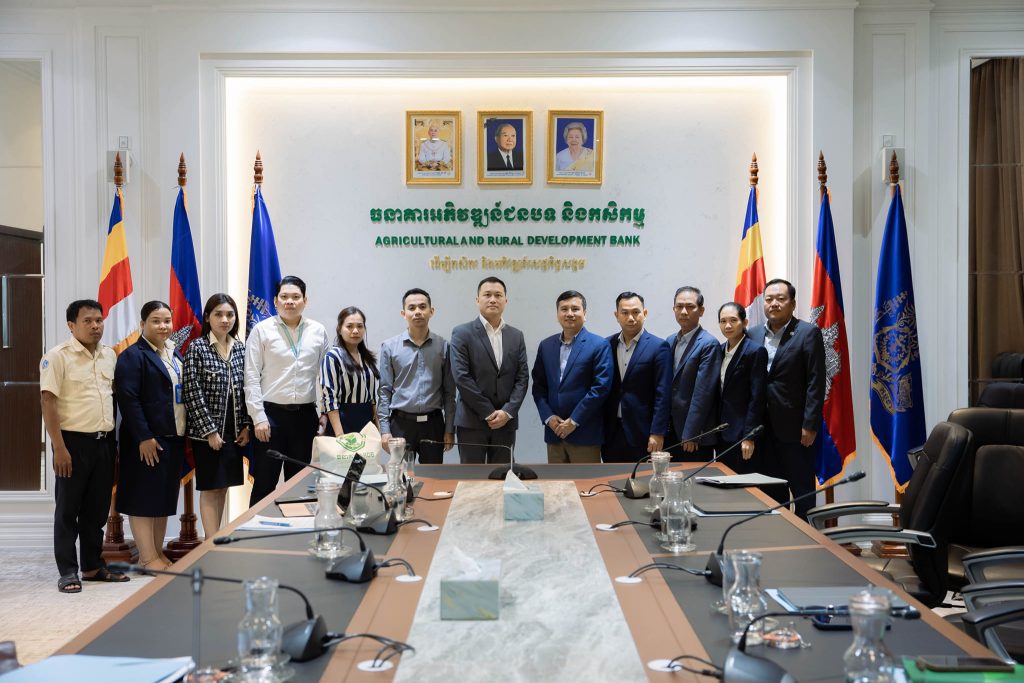 ឯកឧត្ដម បាន លឹម បានដឹកនាំ​សហការី ជួបពិភាក្សាការងារជាមួយថ្នាក់ដឹកនាំរបស់​បេឡាជាតិ​សន្តិសុខសង្គម (ប.ស.ស.)