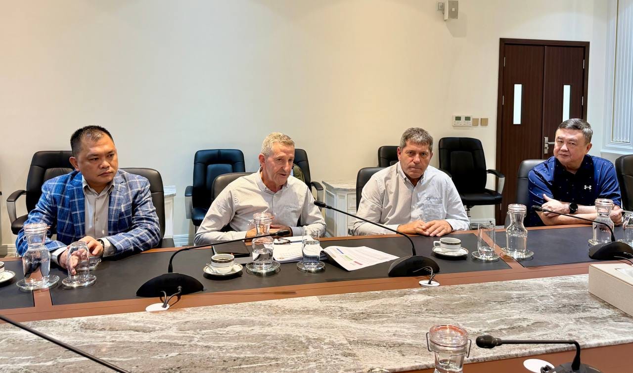 595966936_1305065438330408_4019034883582412869_n