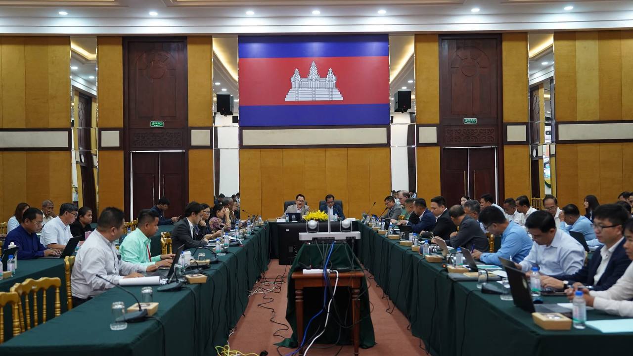 កិច្ចប្រជុំជាមួយក្រុមបេសកកម្មរបស់ធនាគារអភិវឌ្ឍន៍អាស៊ី (ADB)និងក្រសួង-ស្ថាប័នពាក់ព័ន្ធ