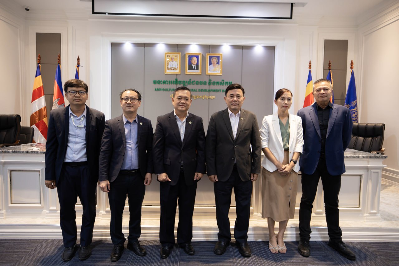 វគ្គបណ្តុះបណ្តាលស្តីពី ” ការរៀបចំឯកសារ និងដំណើរការនៃការវាយតម្លៃឥណទាន ” ដោយមានការចូលរួមពី បុគ្គលិកនៃធនាគារ ARDB និងបុគ្គលិកនៃលេខាធិការដ្ឋានកម្មវិធី ASPIRE-AT