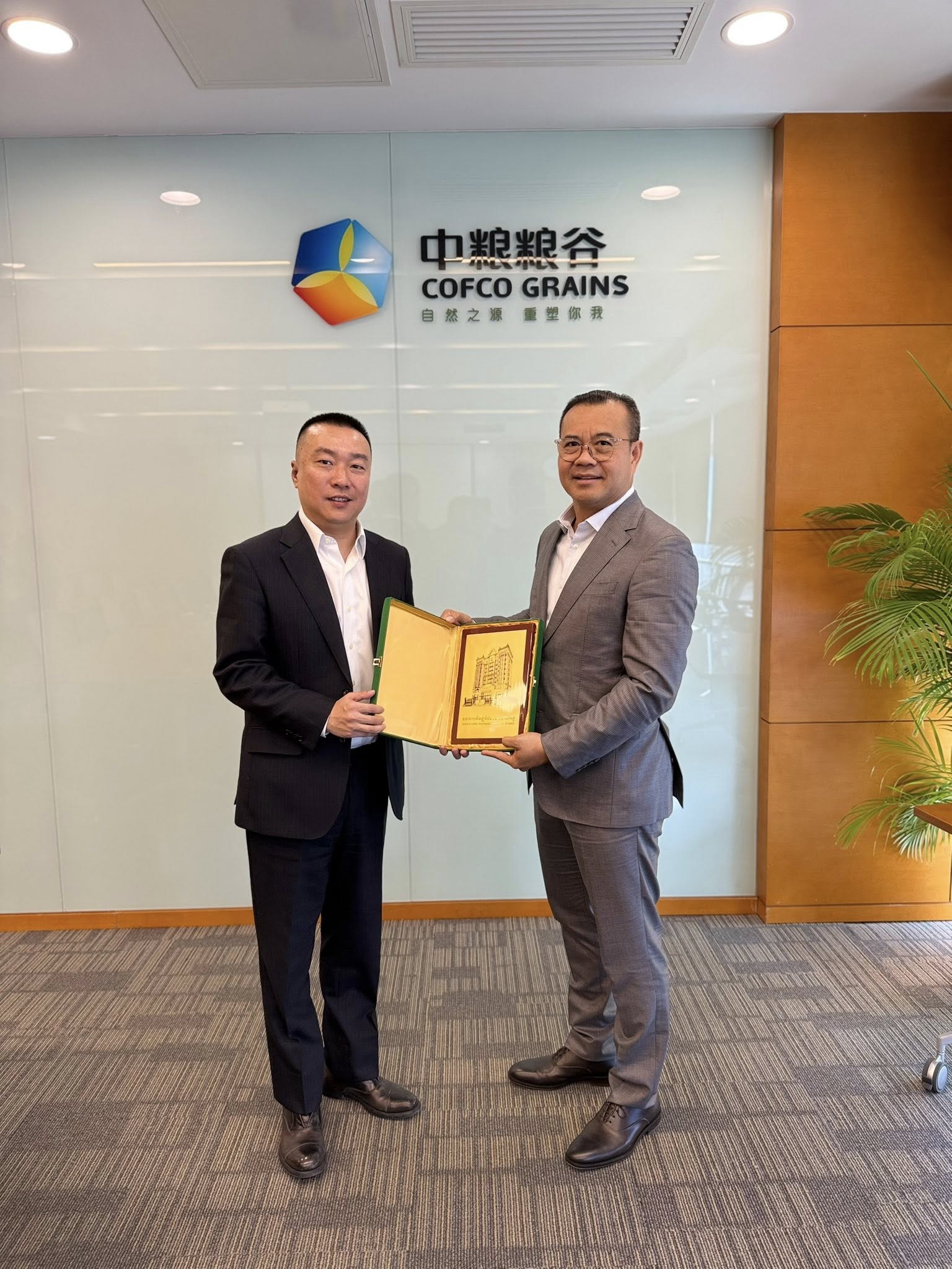 648878469_1380311914139093_5004056204212556074_n